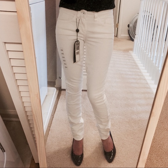 Bundle of 5 pants 23-24